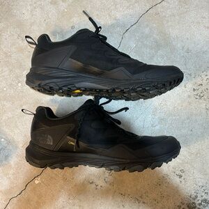Men’s North Face Ultra Fastpack III GTX Hiking Shoes, All Black color, size 12